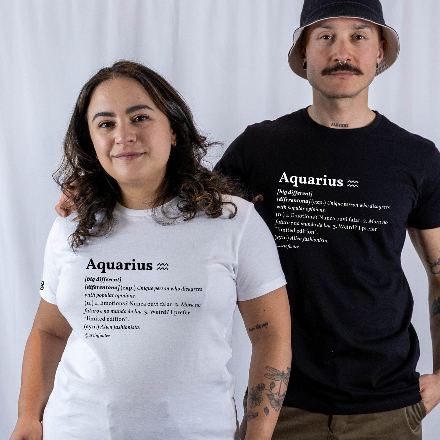 Aquarius Basic White/Black Unisex T-shirt