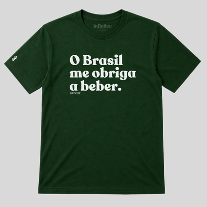 O Brasil Me Obriga a Beber Basic Unisex T-shirt