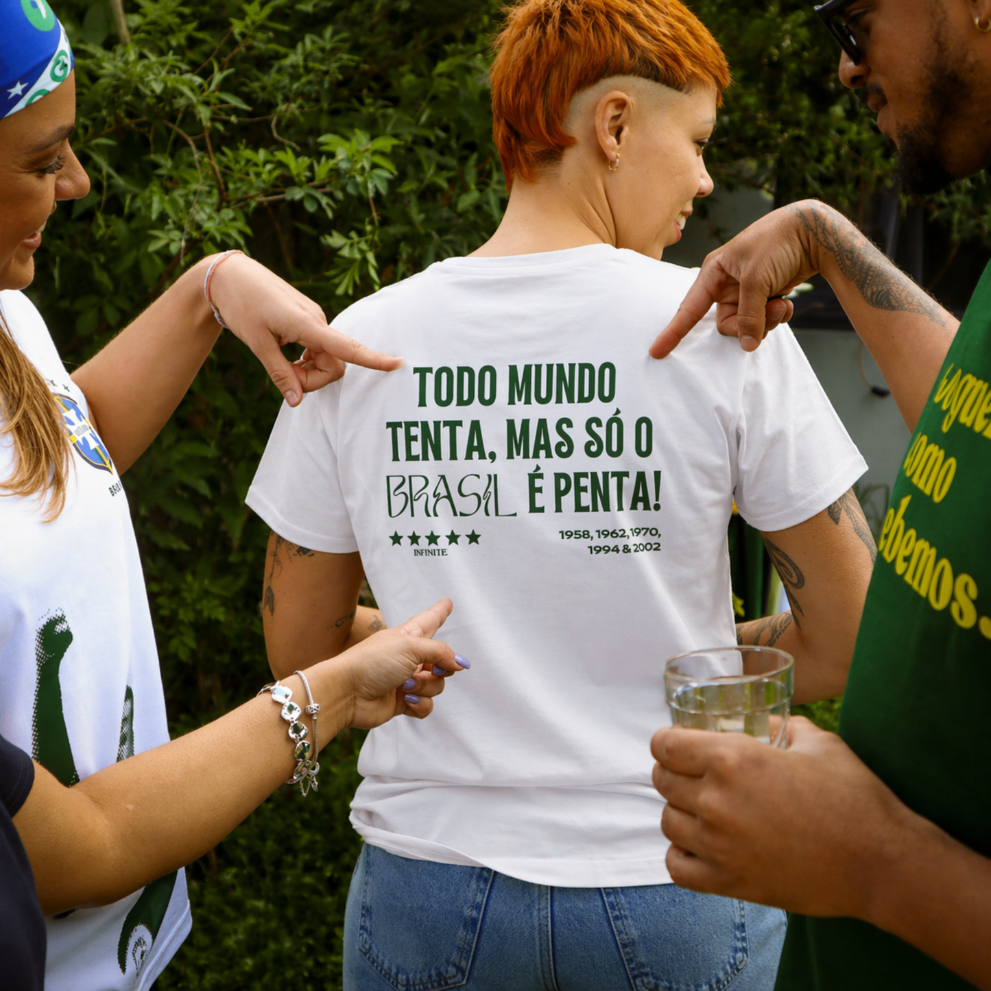 Todo Mundo Tenta, mas só o Brasil é Penta Basic Unisex T-shirt