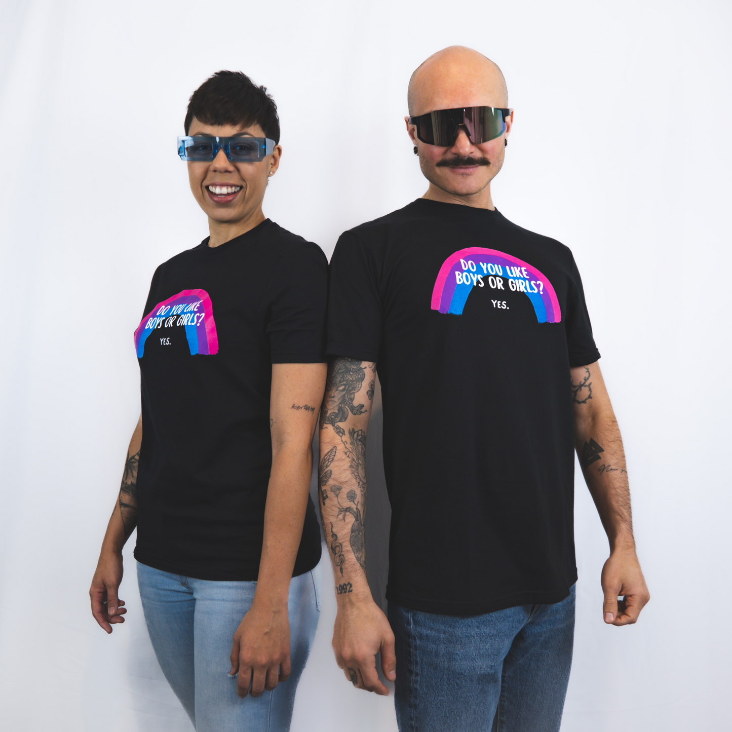 Unisex Boys or Girls Basic Black T-shirt
